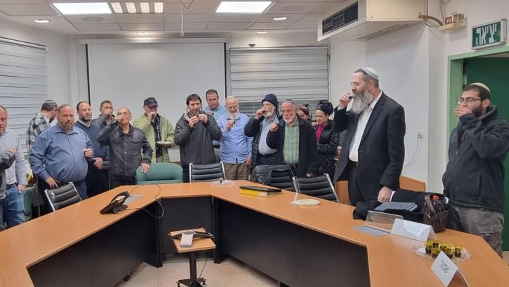 אחדות בקרית ארבע -חברון: קואלציה של כל חברי המועצה