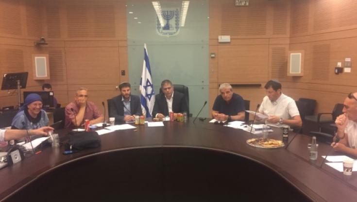 הצעת חוק שתחייב את נתניהו לבנות בבית אל
