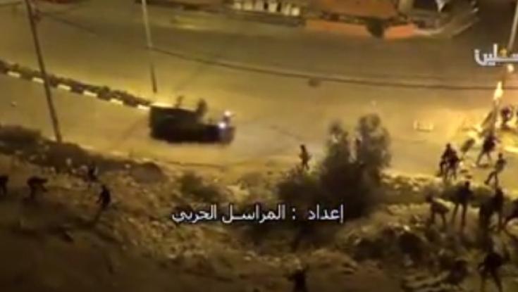 צפו: אבנים ובקבוקי תבערה מושלכים לעבר לוחמי צה"ל 