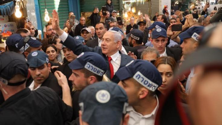 ראש הממשלה ביקר במפתיע בשוק התקווה