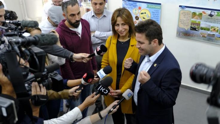 איזה מועמד או פוליטיקאי, הצביע איפה ומתי? צפו בתמונות מהשטח