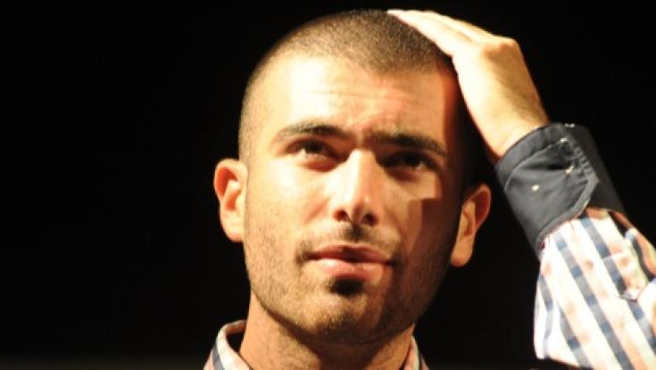 מדוע הצטלם עומר אדם עם הרב אליעזר ברלנד?
