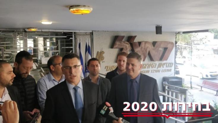 גדעון סער הגיש מועמדות: "מנסים למנוע את זכות הבחירה"