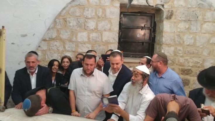 "אל מלא רחמים" לחייל שנרצח בקבר יוסף