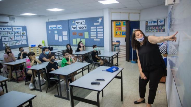 המשבר בחמ"ד: כאלף מורים קיבלו מכתבי פיטורים