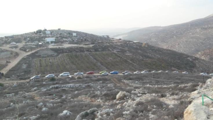 שיירת מכוניות מיצהר לתמיכה בתושבי 'קומי אורי'