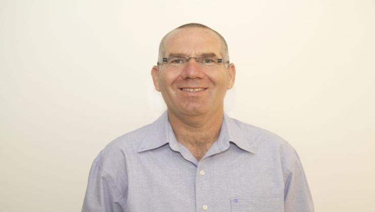 מצטרף נוסף לימין החדש: אורי שכטר