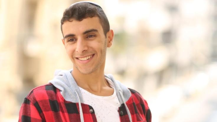 עוזיה צדוק, זוכה בית הספר למוסיקה, בשיר חדש