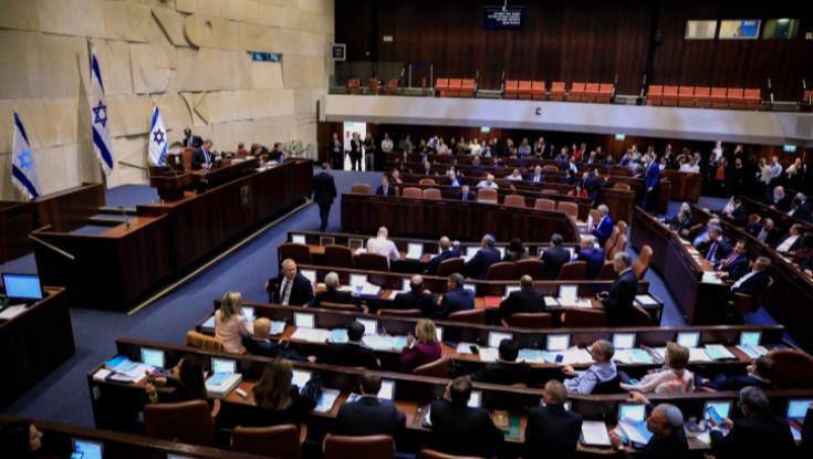 לאחר לילה לבן: הכנסת אישרה את חוק הגבלת ההפגנות