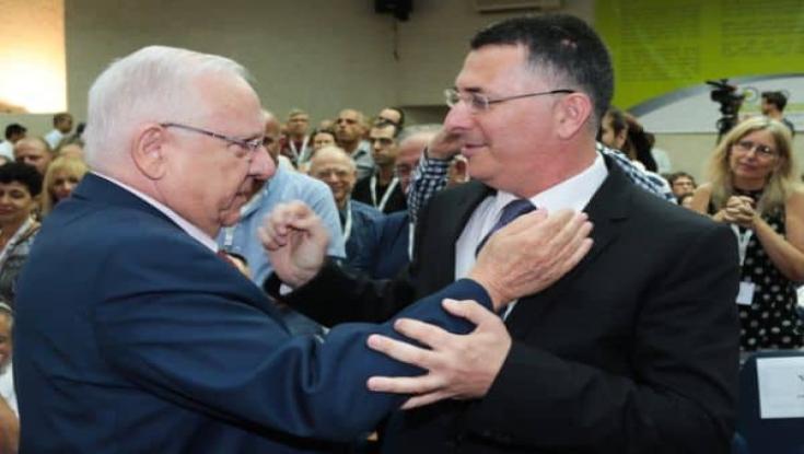 נתניהו מאשים: "שר בכיר רקח מזימה להפלתי"