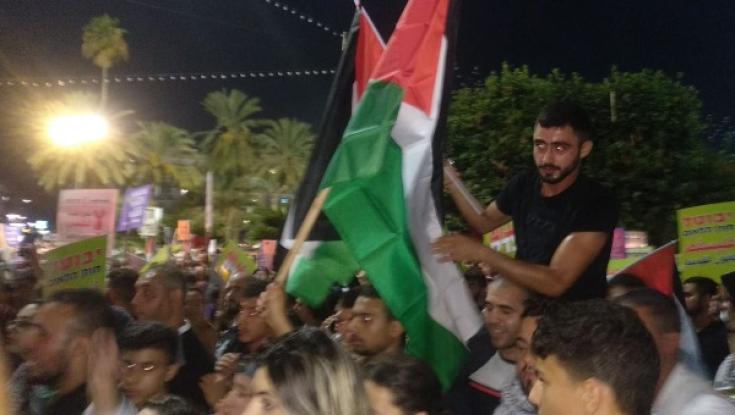 בלב תל אביב: "ברוח ובדם נפדה את פלשתין"