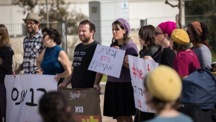 נפגעות עזרא שיינברג: הוא יוצא לחופשי - אבל אנחנו בסכנה