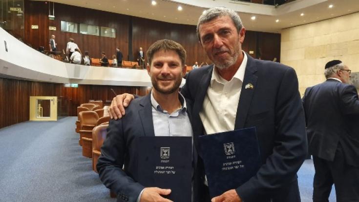 הרב פרץ וסמוטריץ' הושבעו כשרים