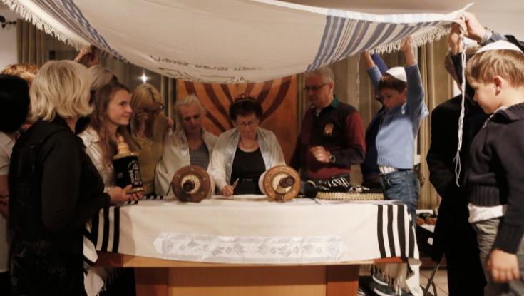 מפגש עם רפורמים - מותר? הרב אבינר משיב