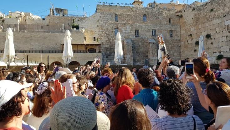 טענות נגד הקרן למורשת הכותל: "לא מונעת את הפרובוקציות של נשות הכותל"
