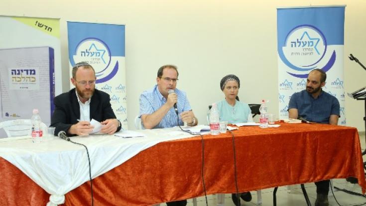 הרב יעקב אריאל: "הדיבורים על הדתה- הדחה נגד היהדות"