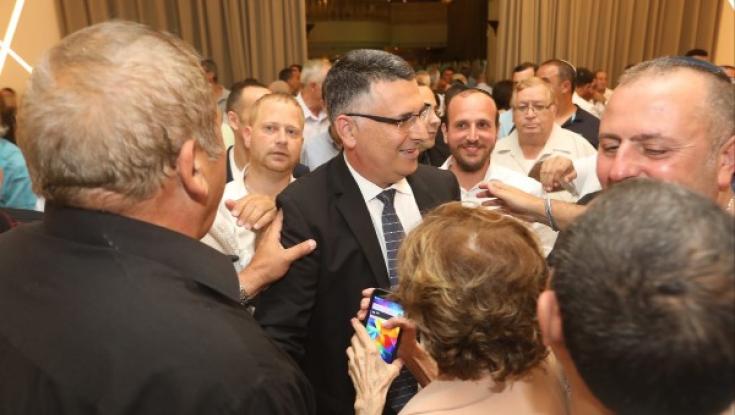סקר מנדטים: גדעון סער הוא היורש המועדף