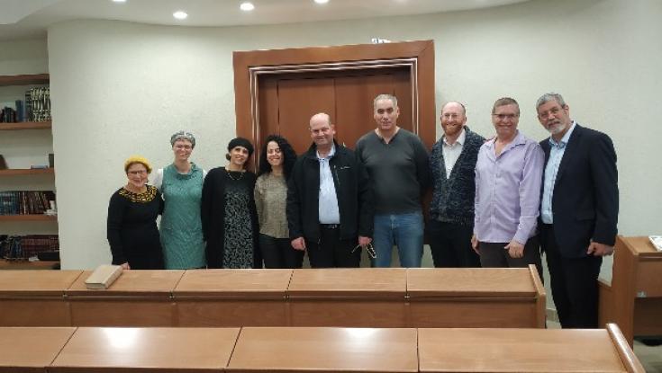 היסטוריה: בית כנסת לנשים 