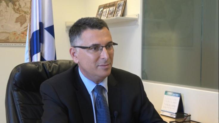 גדעון סער לכיפה: אם ביבי יבקש חנינה, אתמוך