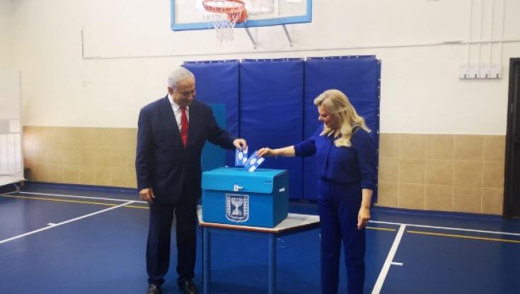 האם יישארו בבלפור? ראש הממשלה נתניהו ורעייתו שרה הצביעו