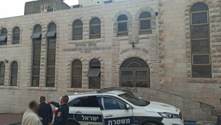 אותרו שלושה בית כנסת שפעלו בניגוד להנחיות: המתפללים נקנסו