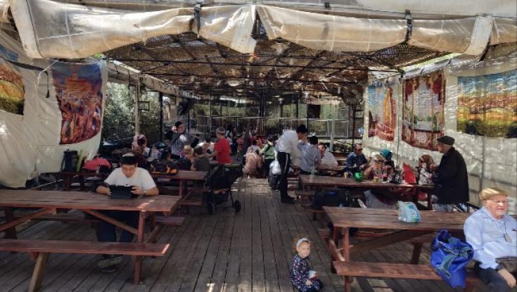 אלפי מטיילים באתרי התיירות בגוש עציון