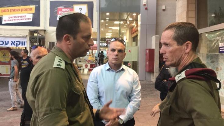 מחקירת הפיגוע: המחבל עוכב לחקירה דקות לפני הדקירה