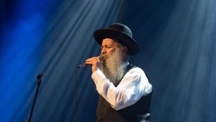 תיעוד חדש: צופית גרנט הגיעה ל'צמאה' עם כיסוי ראש