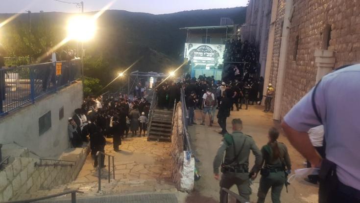 הפרות בוטות של הנחיות משרד הבריאות: התקהלות ענק של חרדים בירושלים, קבר הרשב"י נפרץ