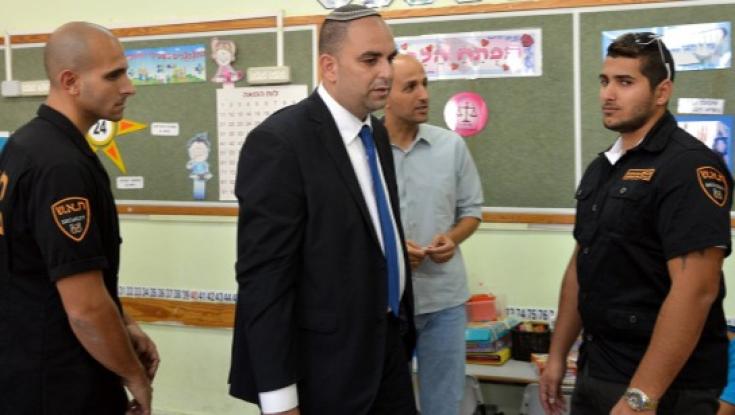 "מי שלא יתחסן - הילדים שלו לא יוכלו להגיע למערכת החינוך"