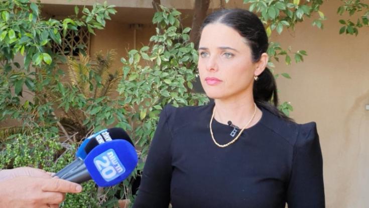 שקד על החקיקה נגד נתניהו: "זה פגיעה ביסוד הדמוקרטיה"
