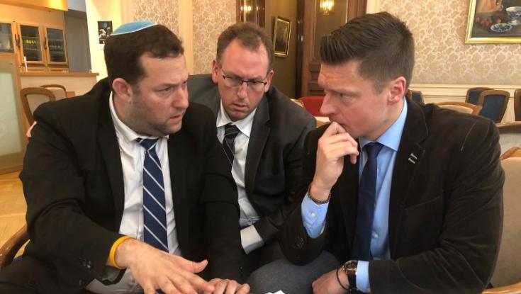 חברי הפרלמנט האירופי לראש מועצת שומרון:  נלחם יחד ברשימה השחורה"