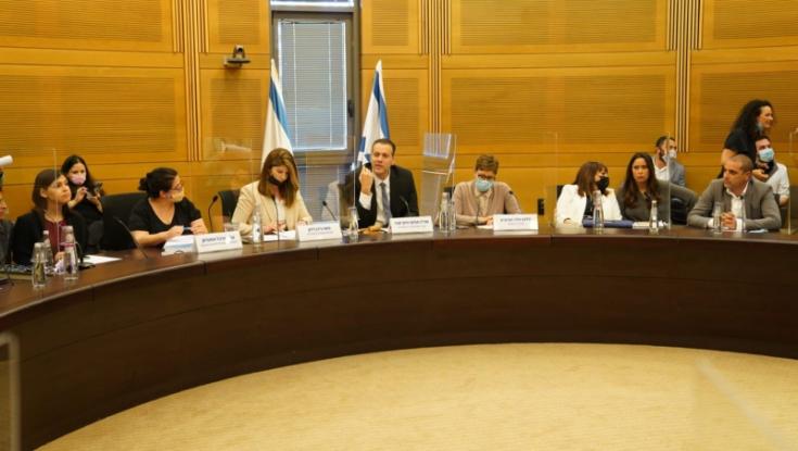 מאתגרים את בנט: בליץ העברת חוקים בוועדה המסדרת