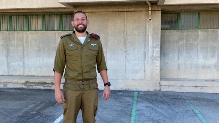 בעקבות אורן: מעוז סיים קורס קצינים לזכר בן דודו
