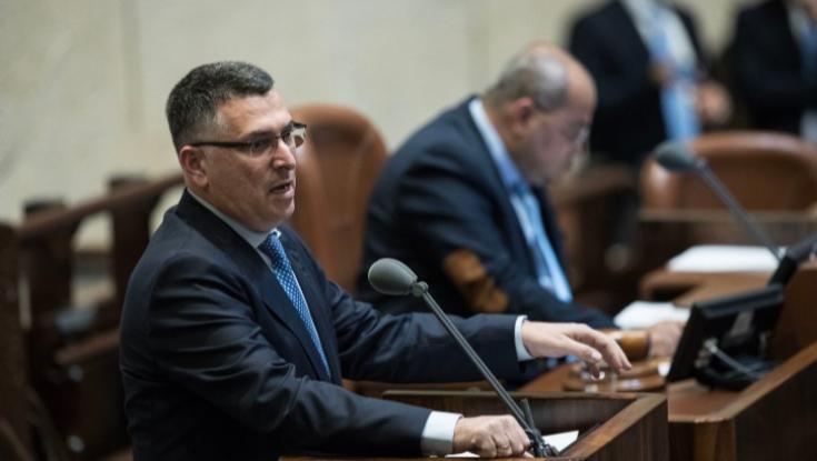 גדעון סער הודיע כי התפטר מוועדת החוקה: "מתנגד להגבלת העסקים הקטנים"