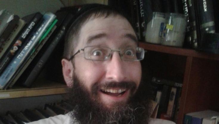 דוד החקיין שהורשע בביצוע מעשה מגונה בקטין חוזר להופיע