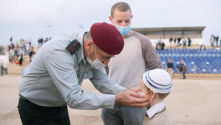 כוכבי משתחרר וזה הזמן לצפות באלבום סיכום הרמטכ"לות