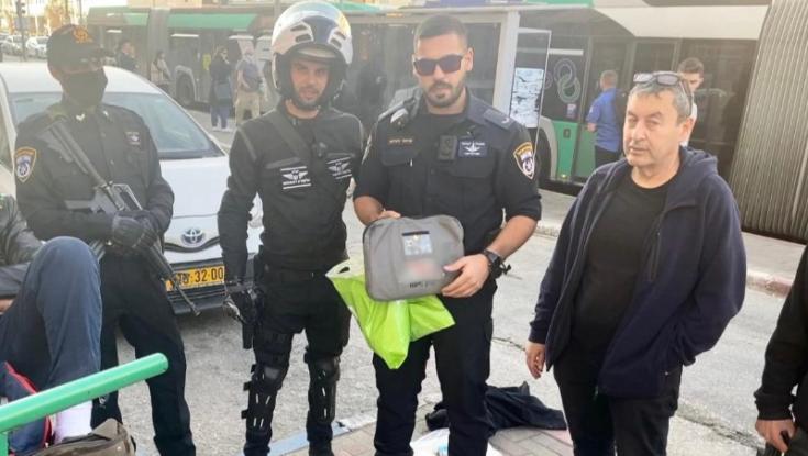 שיתוף פעולה של מאבטחים ושוטרים: 300 אלף השקלים הושבו לבעליהם
