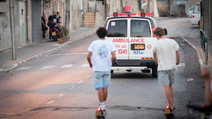 הפרקליטות לבית המשפט: ניתן לשחרר בערבות 3 מהנאשמים בתקיפת החייל ביפו