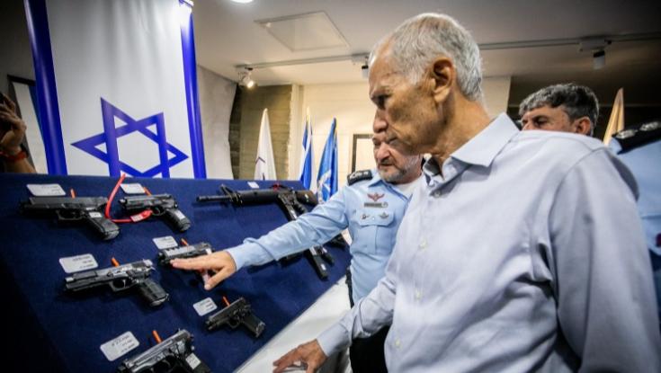 עמר בר-לב: למרות מקרי הרצח האחרונים תושבי המרכז יכולים להרגיש בטוחים
