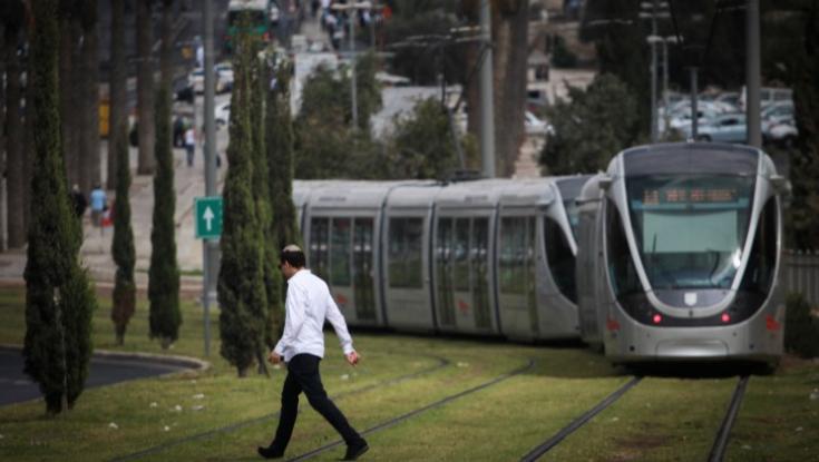 בעקבות חפץ חשוד: הרכבת הקלה בירושלים בשירות חלקי