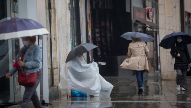 החורף מגיע: קור, גשם וחשש קל לשיטפונות | תחזית מזג האוויר