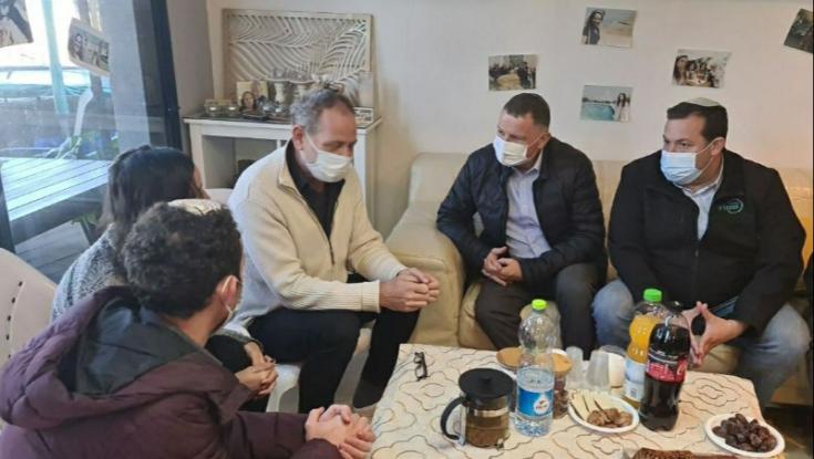 שר הבריאות: "נכפיל ונקדם את היישוב טל מנשה"