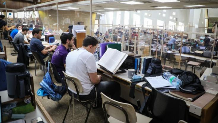 זמן אלול נפתח היום על רקע המשך התפשטות נגיף הקורונה