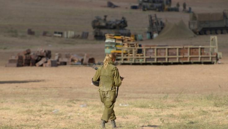 חיילת גנבה את נשקו של המג"ד והתאבדה
