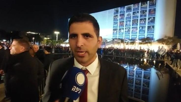 קרעי בהפגנת הימין: "יש לנו בעיה עם כאלה שגנבו את המדינה כאילו היא של אימא שלהם"