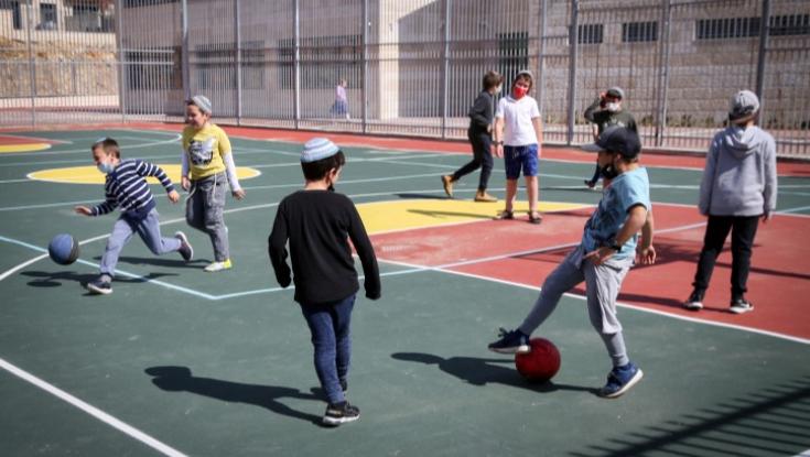 משרד החינוך: הלימודים לא יימשכו עד חודש אוגוסט