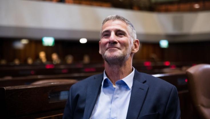 גולן: "אישה בת 60 נורתה למוות ע"י חיילים" | הרב פרץ: "מעדיף מחבלת מחוסלת"