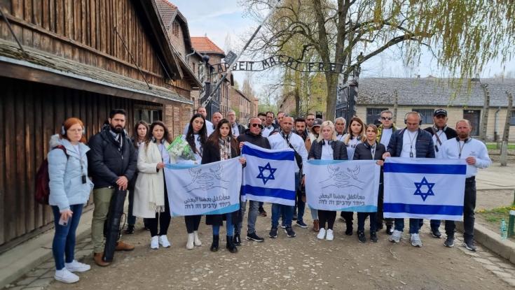 לראשונה בהיסטוריה: טקס בשפה הערבית במחנה ההשמדה אושוויץ