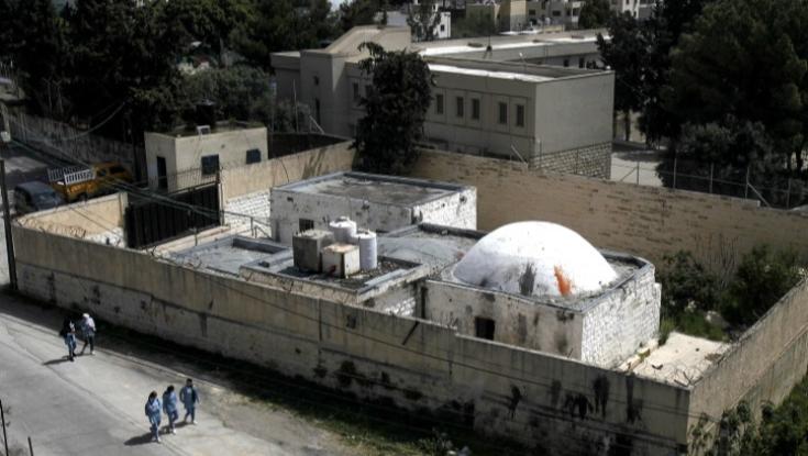 מחבל הרוג ו-36 פצועים במהלך עימותים הלילה בקבר יוסף